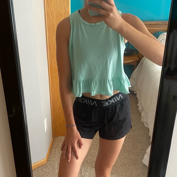 Target Crop Tank Top - Picture 2 of 5